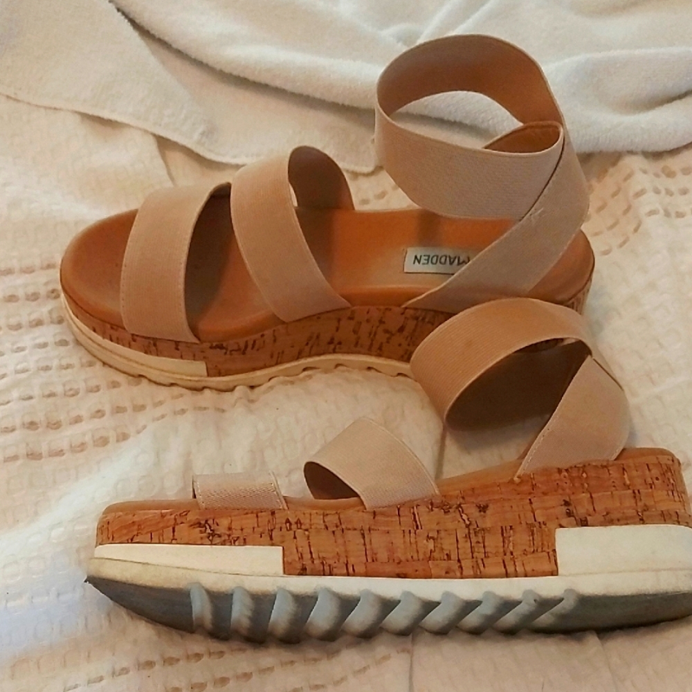 Steve Madden Beige Cork Platform Sandals